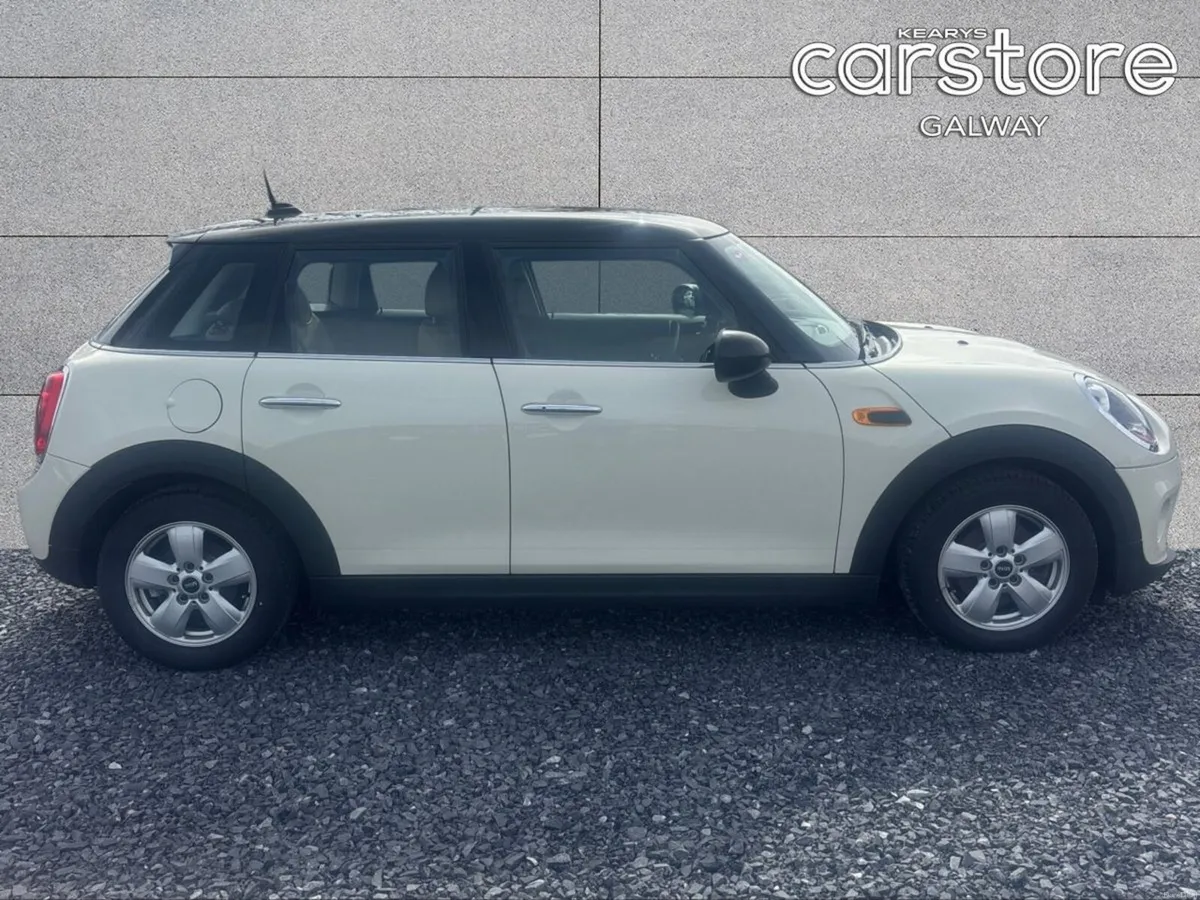 Mini Cooper 1.5 Auto - Image 2