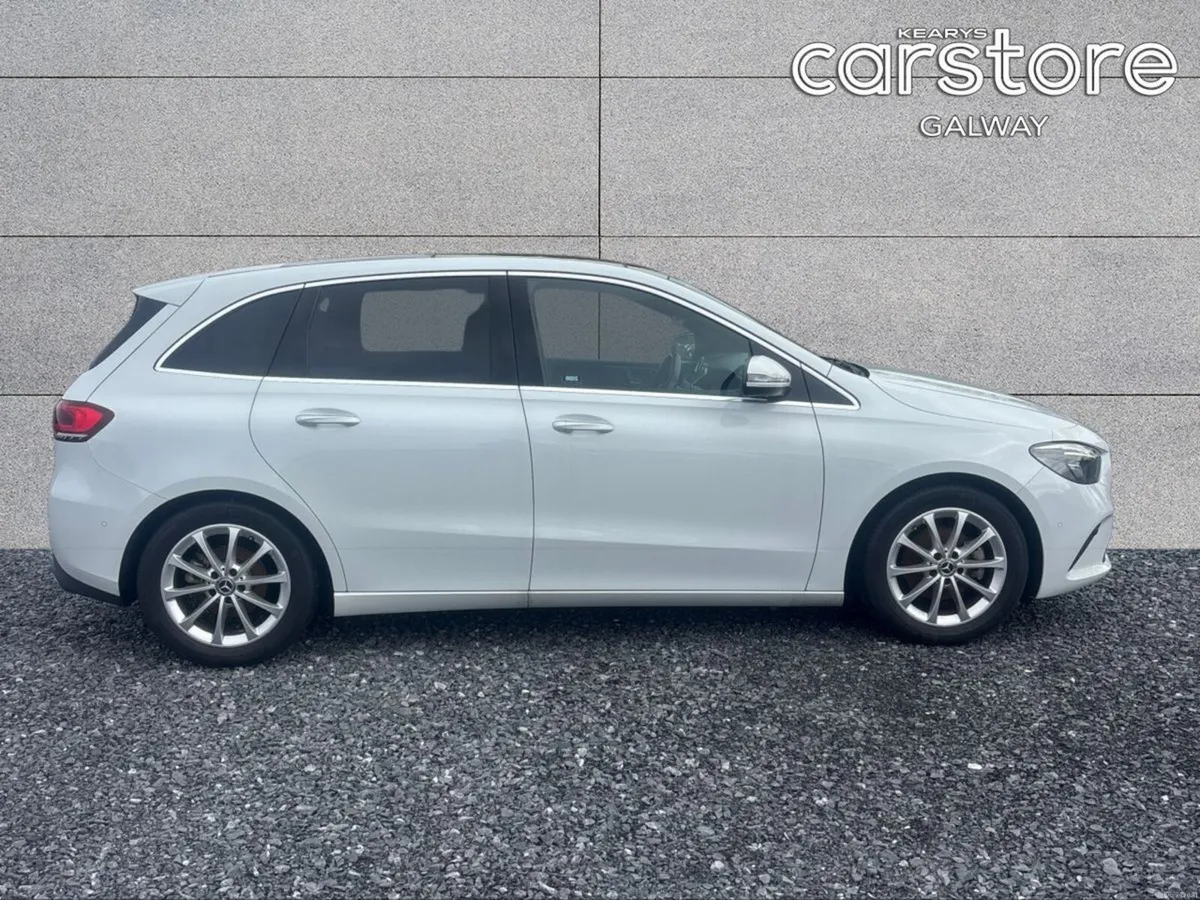 Mercedes-Benz B-Class Auto Petrol - Image 2