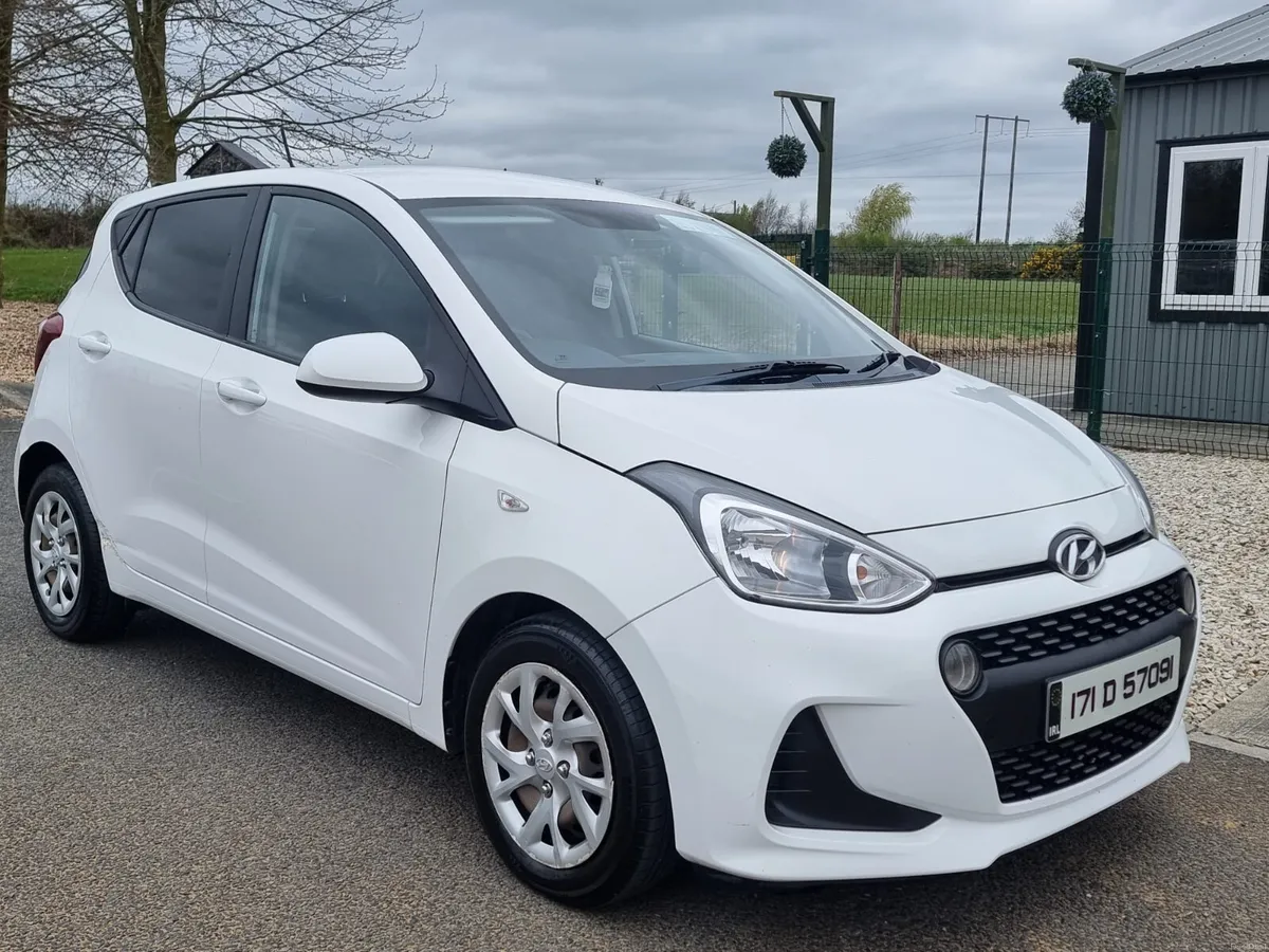 €5,990 Hyundai i10 2017 absolute bargain - Image 4