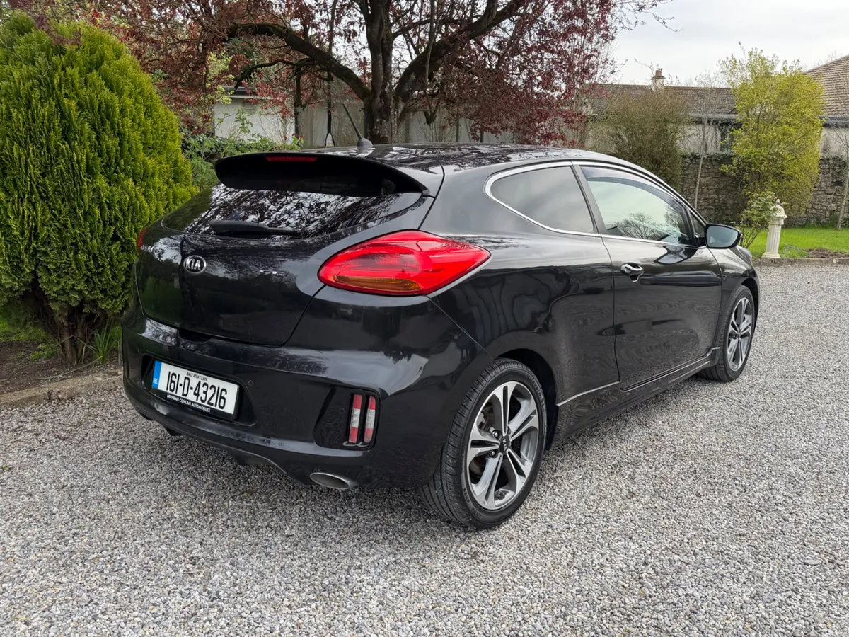 Kia Ceed 2016 - Image 4