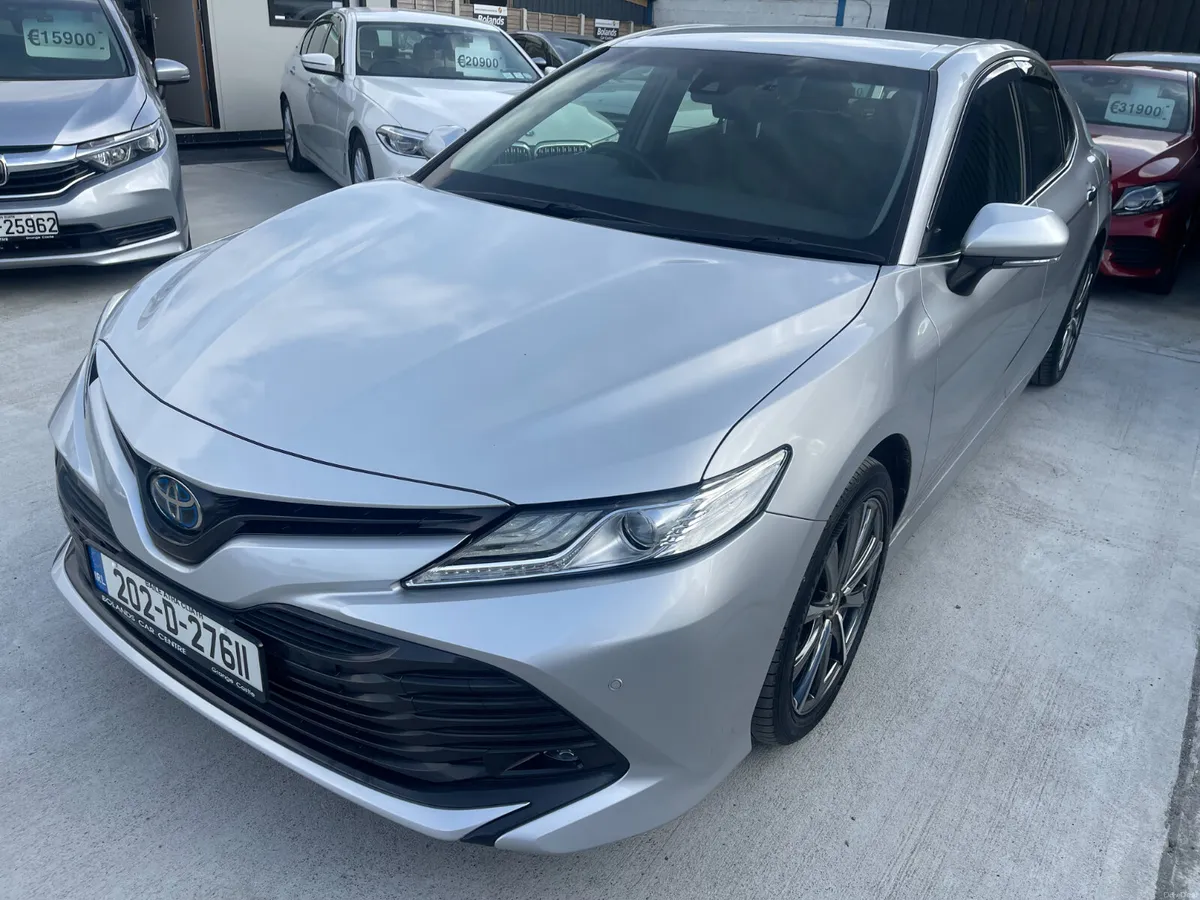 202 Toyota Camry Hybrid 2.5 Automatic 4dr Model - Image 4
