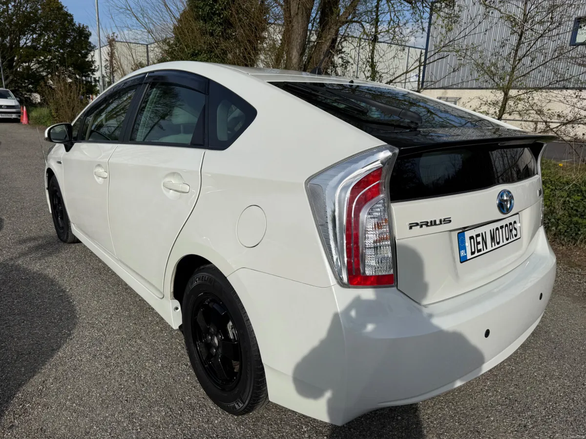 Toyota Prius 51.000km!!! - Image 4