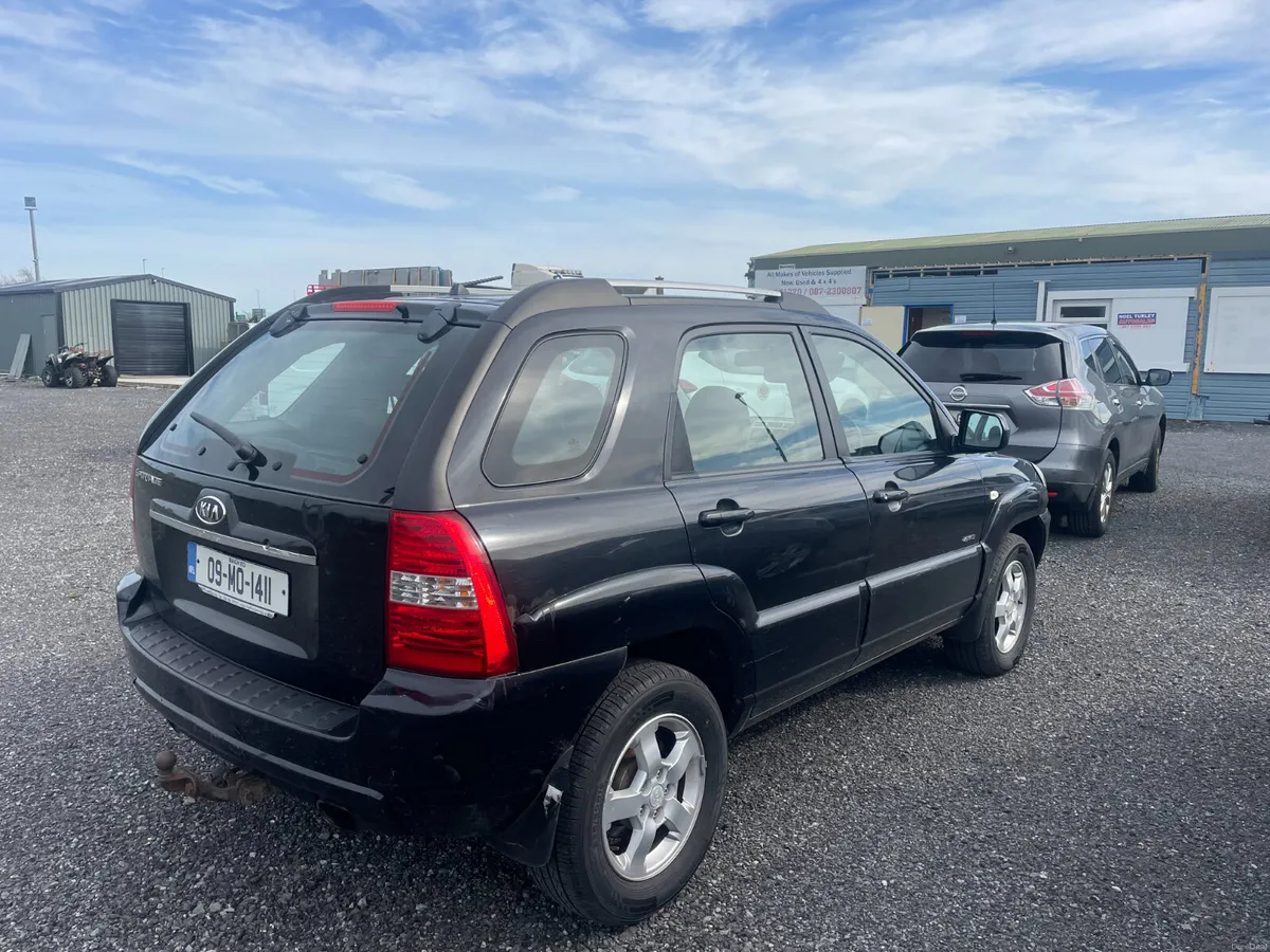 Kia Sportage 2009  2.0  4 X 4   jeep - Image 3