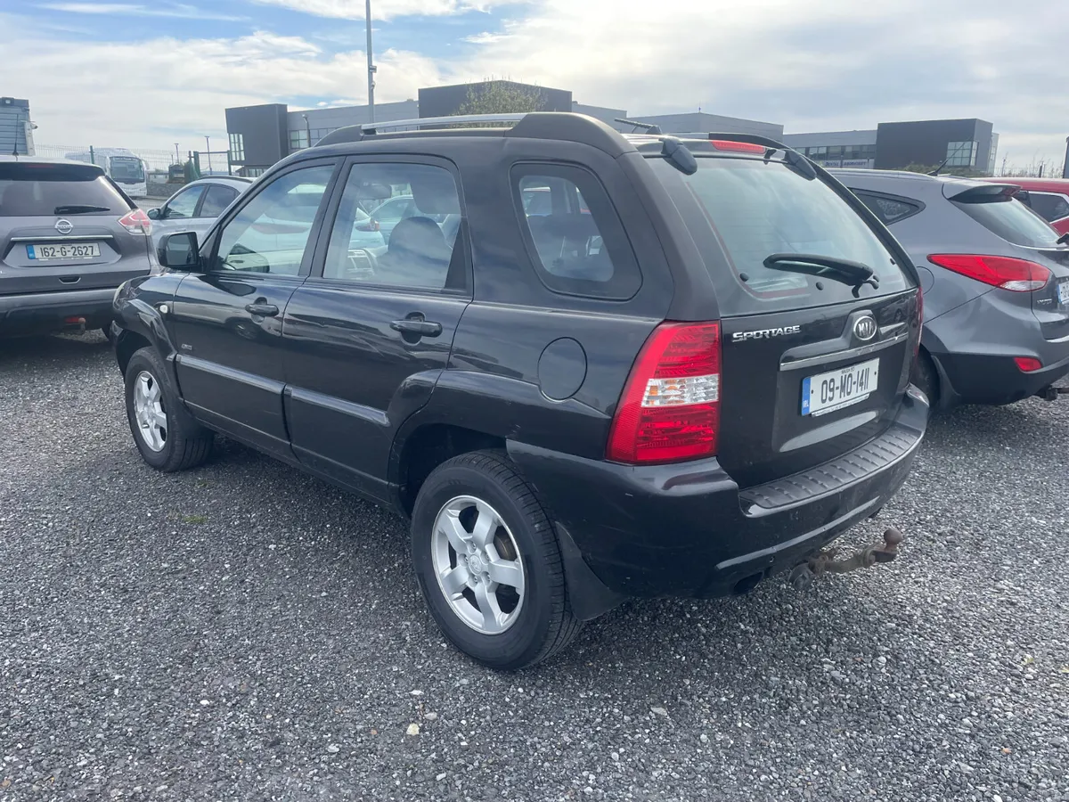 Kia Sportage 2009  2.0  4 X 4   jeep - Image 4