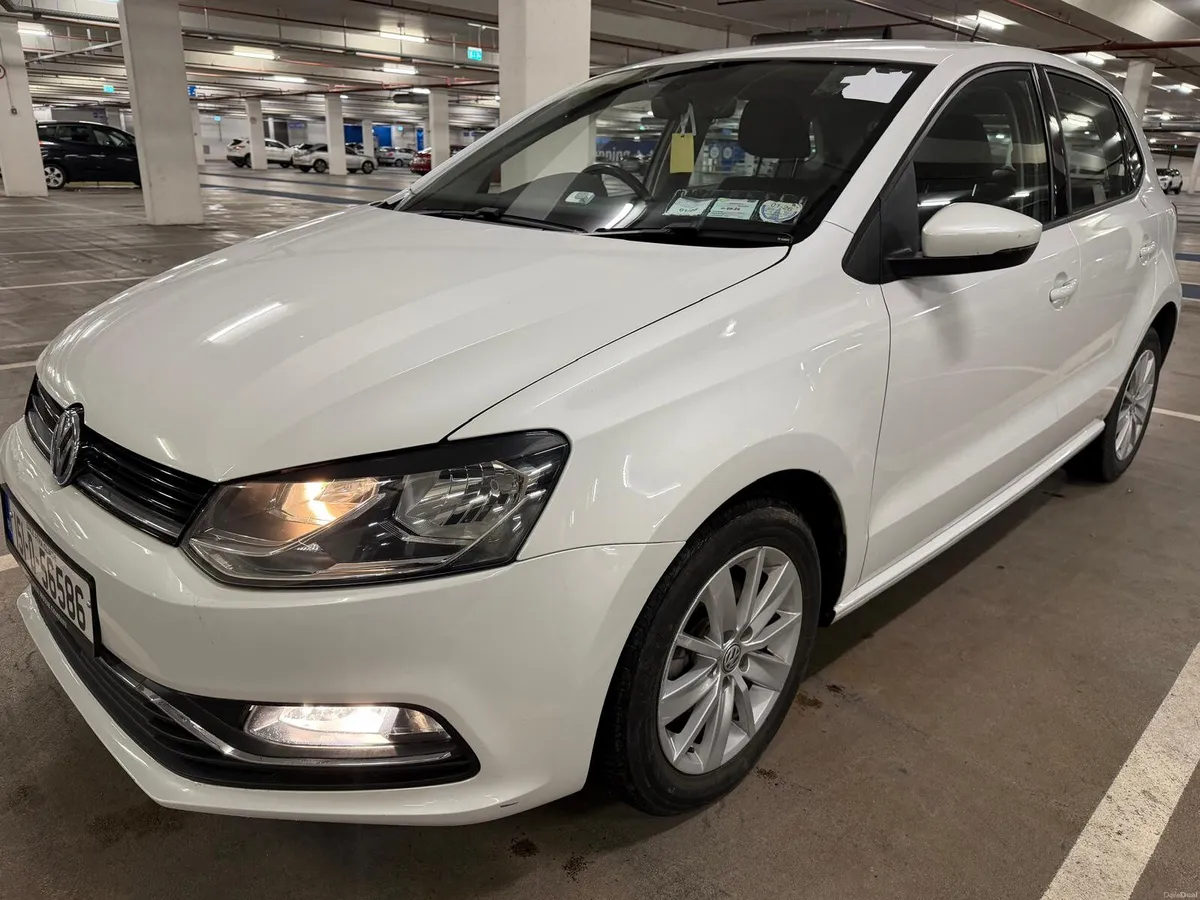 2015 Volkswagen Polo Comfort+ Fresh test - Image 3