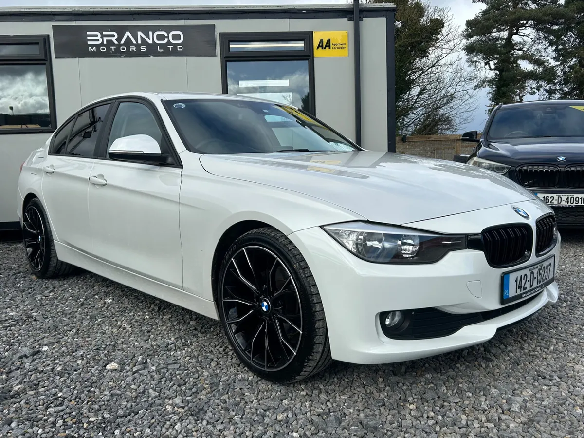 BMW 316D SE Manual - Image 1