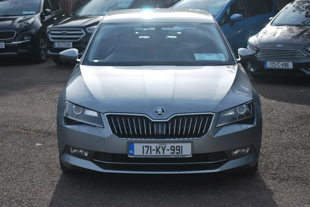 Skoda Superb 2017 1.6 TDI Ambition - Image 2