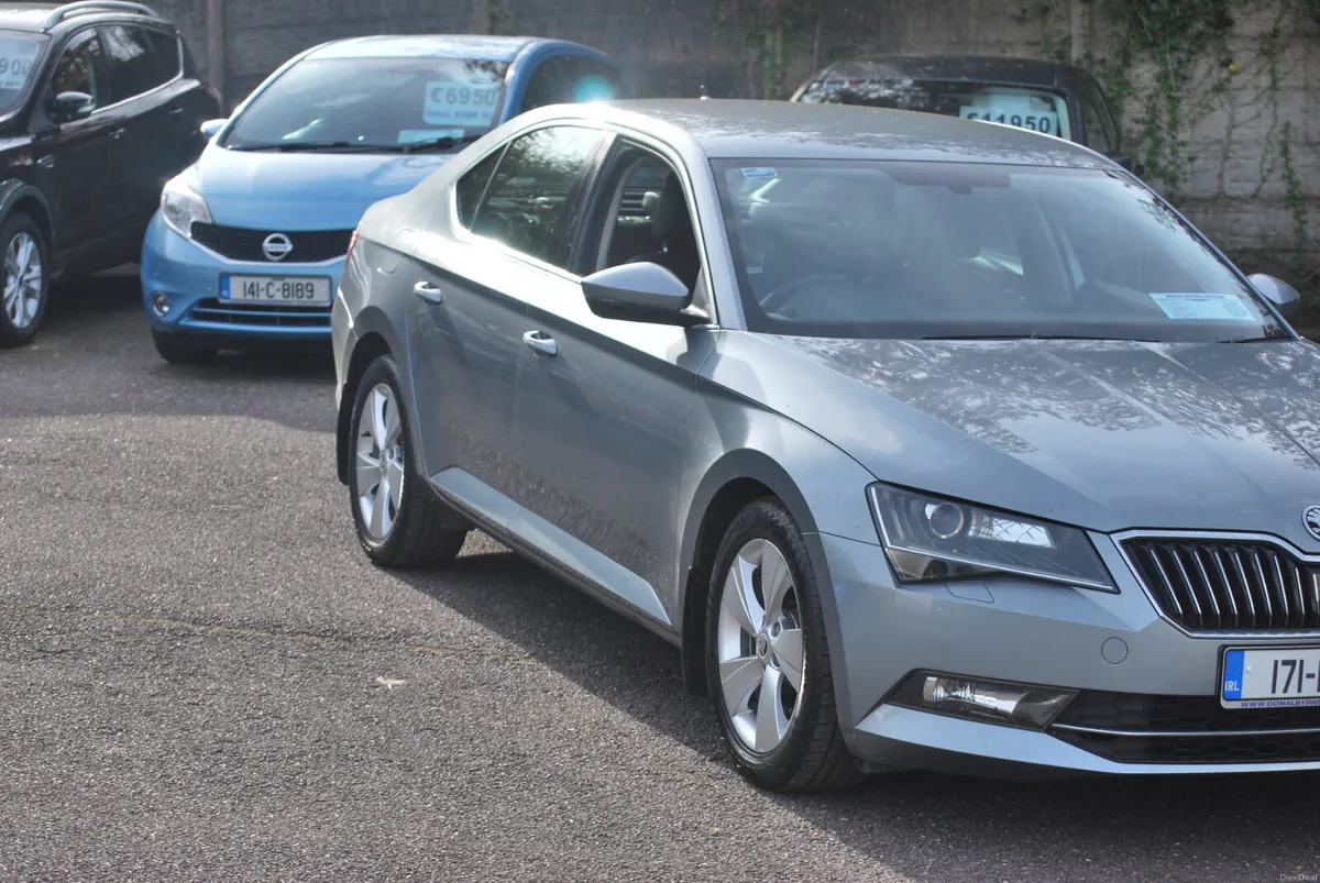 Skoda Superb 2017 1.6 TDI Ambition - Image 3