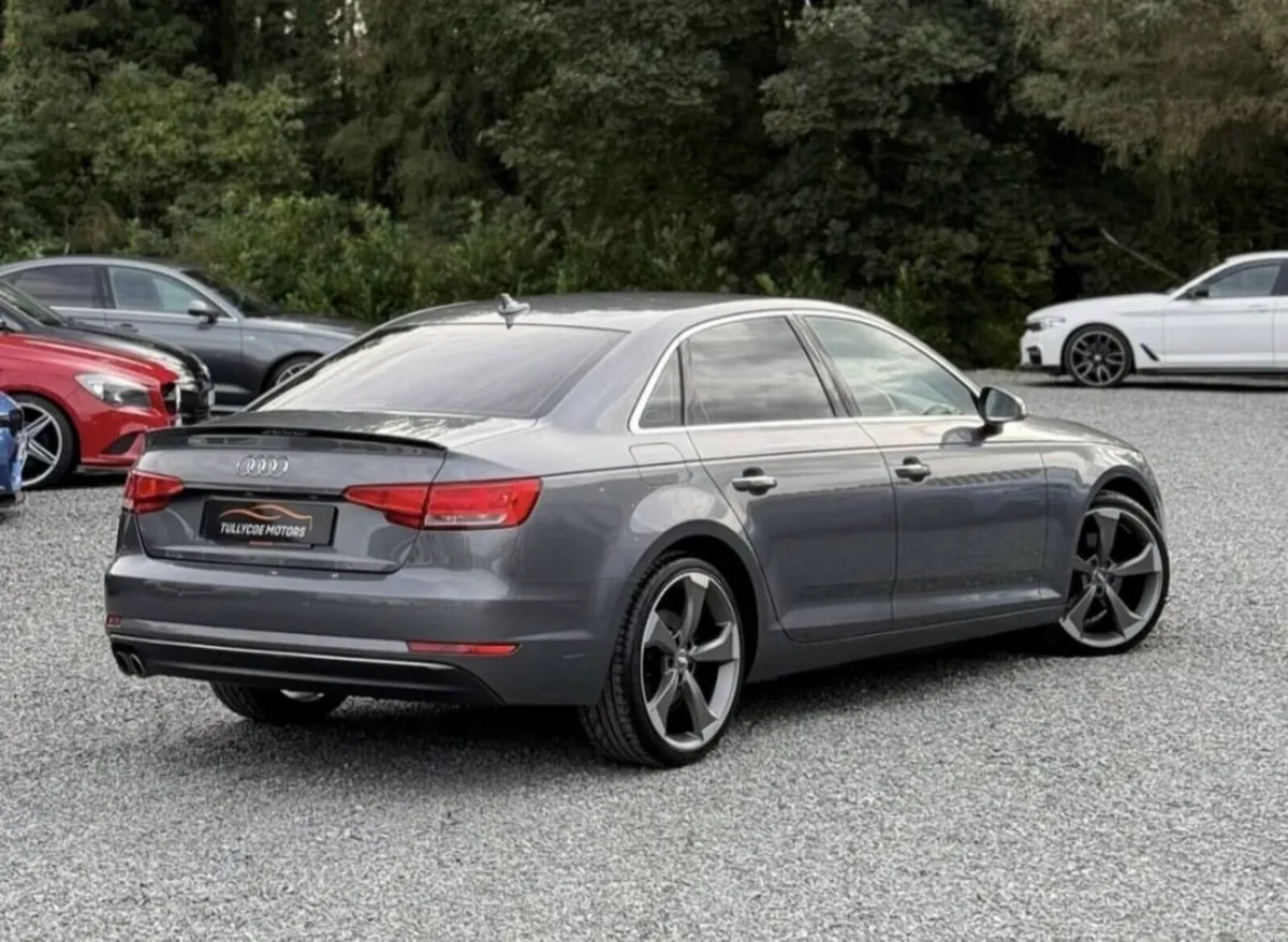 Audi A4 2.0 TDI S Tronic (S Line styling) - Image 2