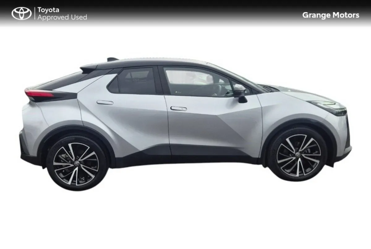 Toyota C-HR 1.8 HYBRID SOL 5DR - Image 4