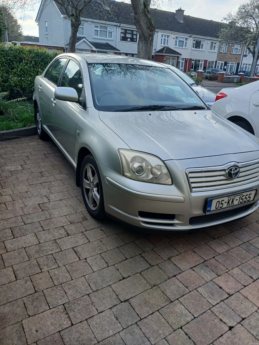Toyota Avensis 2005 - Image 1