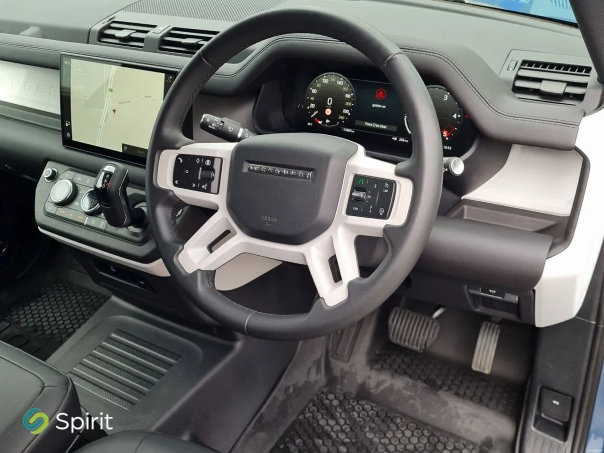 Land Rover Defender DEFENDER 110 3.0 D - Image 4