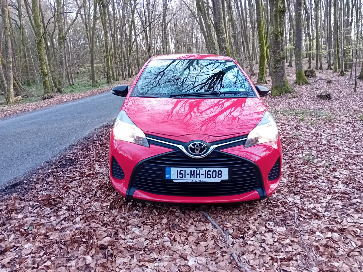 151 TOYOTA YARIS  1.0i TERRA MANUAL 159 KLMS - Image 2