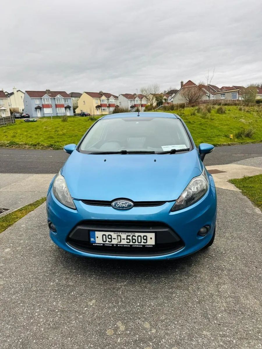 Ford Fiesta 2009 Automatic - Image 2