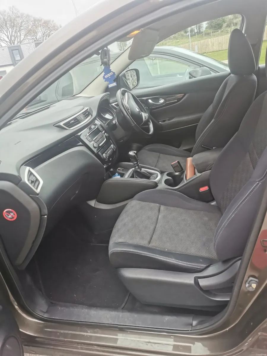 Nissan Qashqai 2014 - Image 2