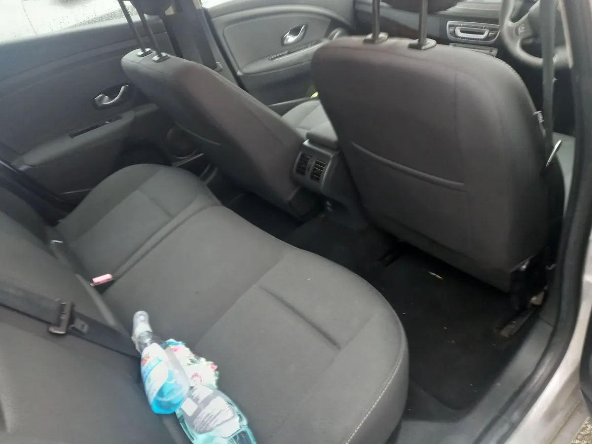 Renault Fluence 2012 - Image 3