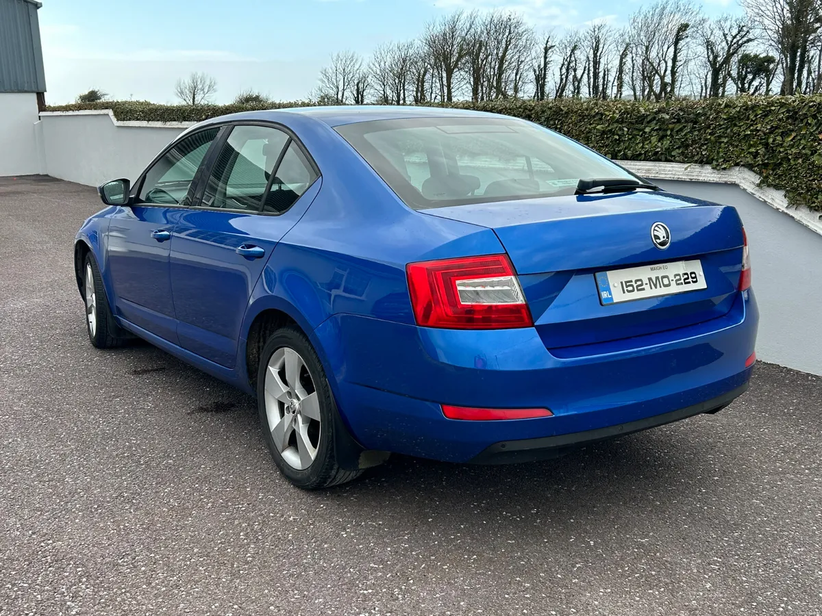 Skoda Octavia 2015 - Image 4