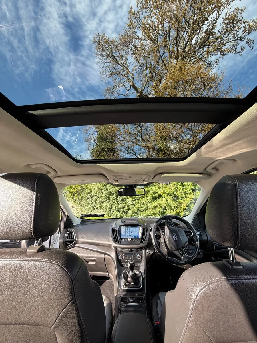 2017 Ford Kuga - Image 2