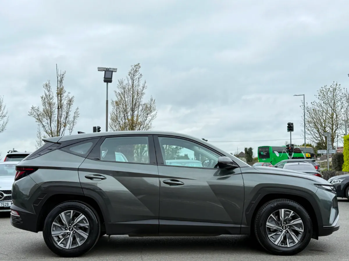 Hyundai Tucson 1.6D MHEV COMFORT PLUS *LOW KMS* - Image 4