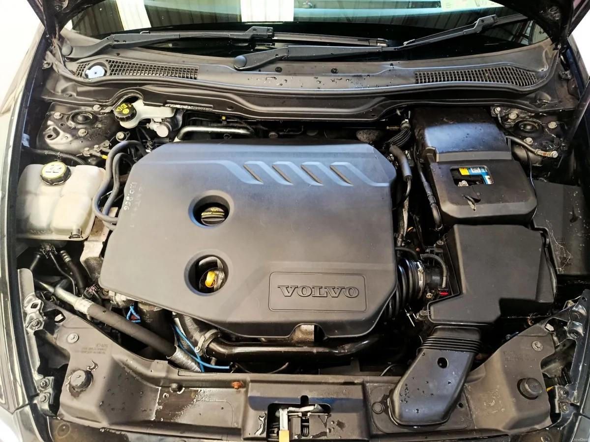 Volvo V50 2012 - Image 4