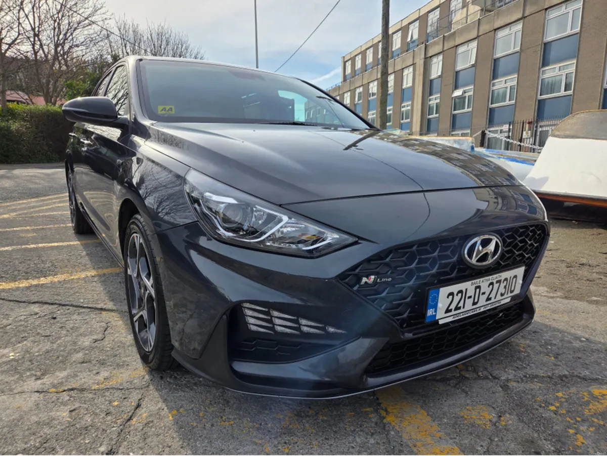 Hyundai i30 I 30 NLINE 5DR PETROL - Image 1