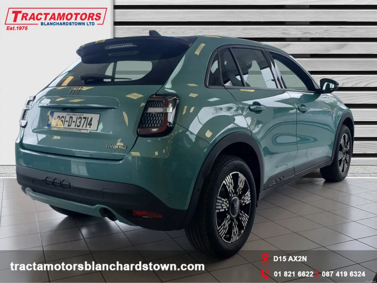 Fiat 600 DOLCE VITA HYBRID 1.2 AUTOMATIC - Image 3