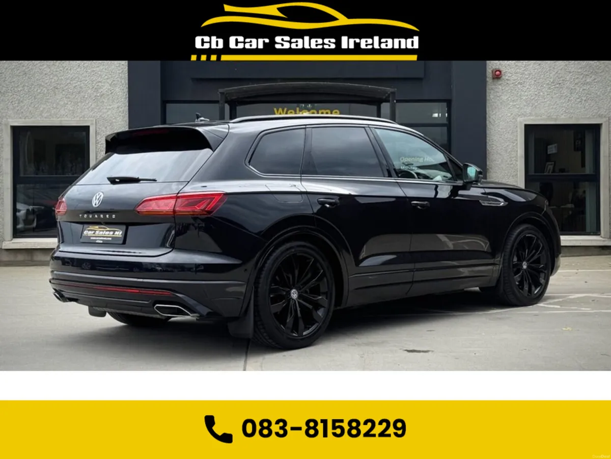 Volkswagen Touareg 3.0 TDI V6 Black Edition SUV 5d - Image 3