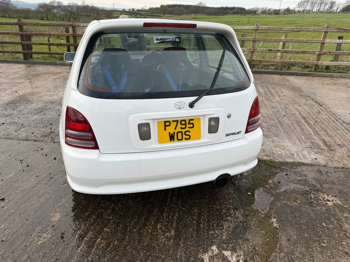 1996 Toyota starlet glanza - Image 3