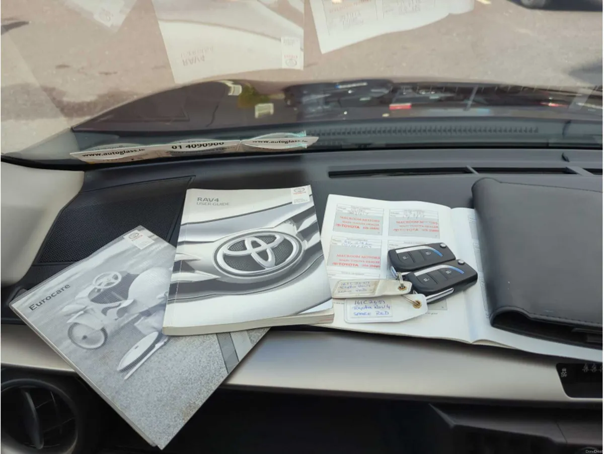 Toyota RAV4 RAV4 2.0 D-4D LUNA *** LOW KILOMETERS - Image 4