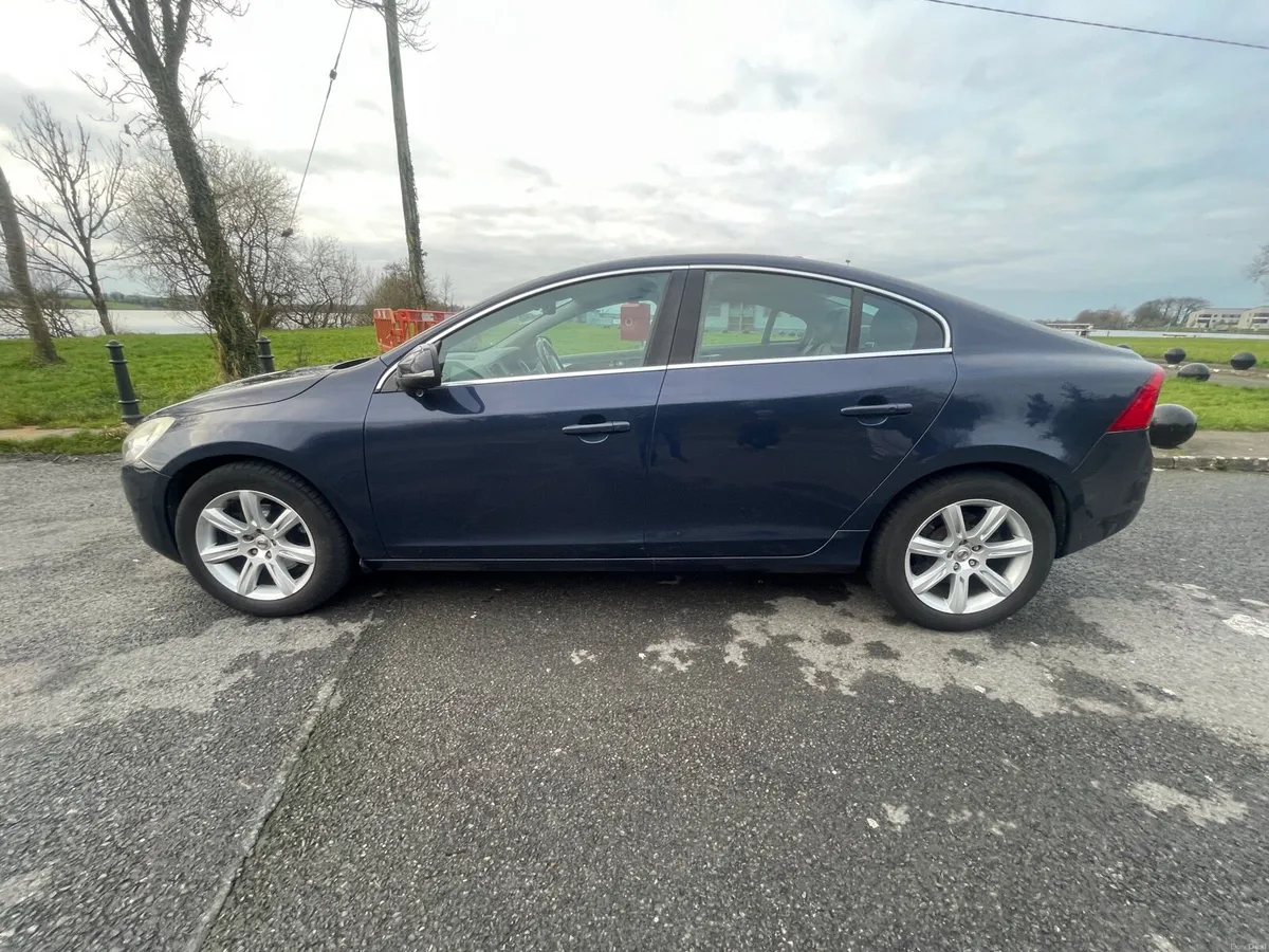 2012 Volvo S60 - Image 4