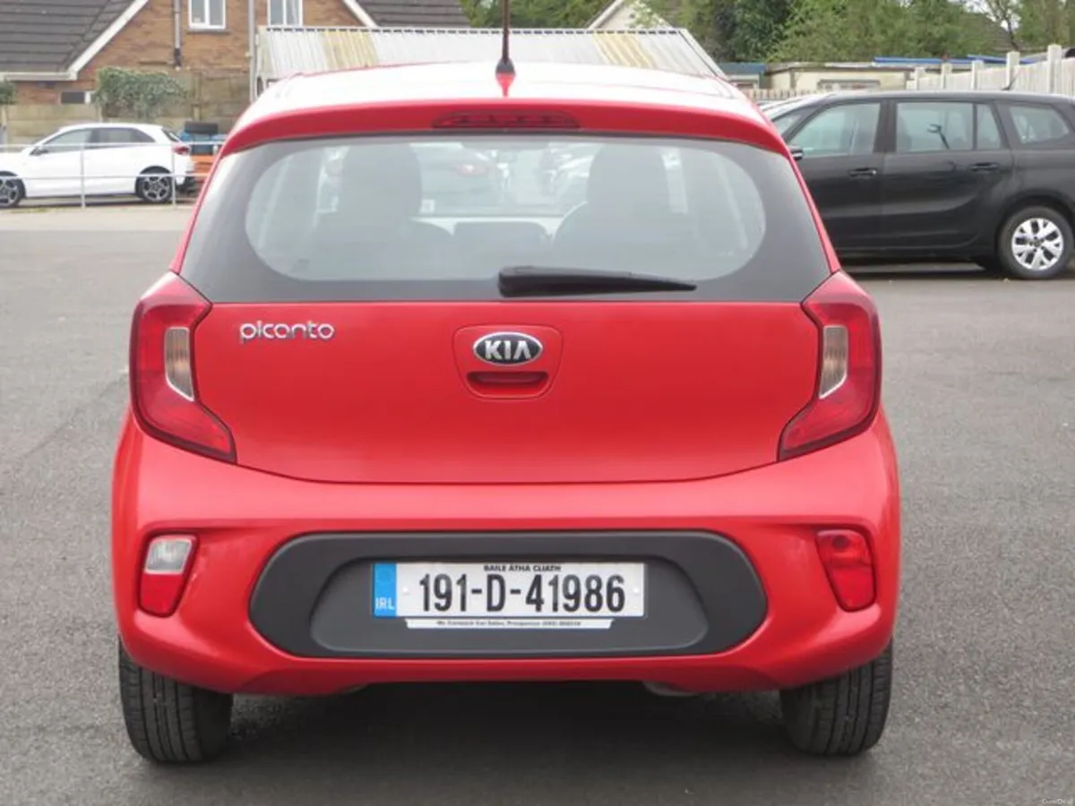 Kia Picanto 1.0 PETROL 5DR - Image 4