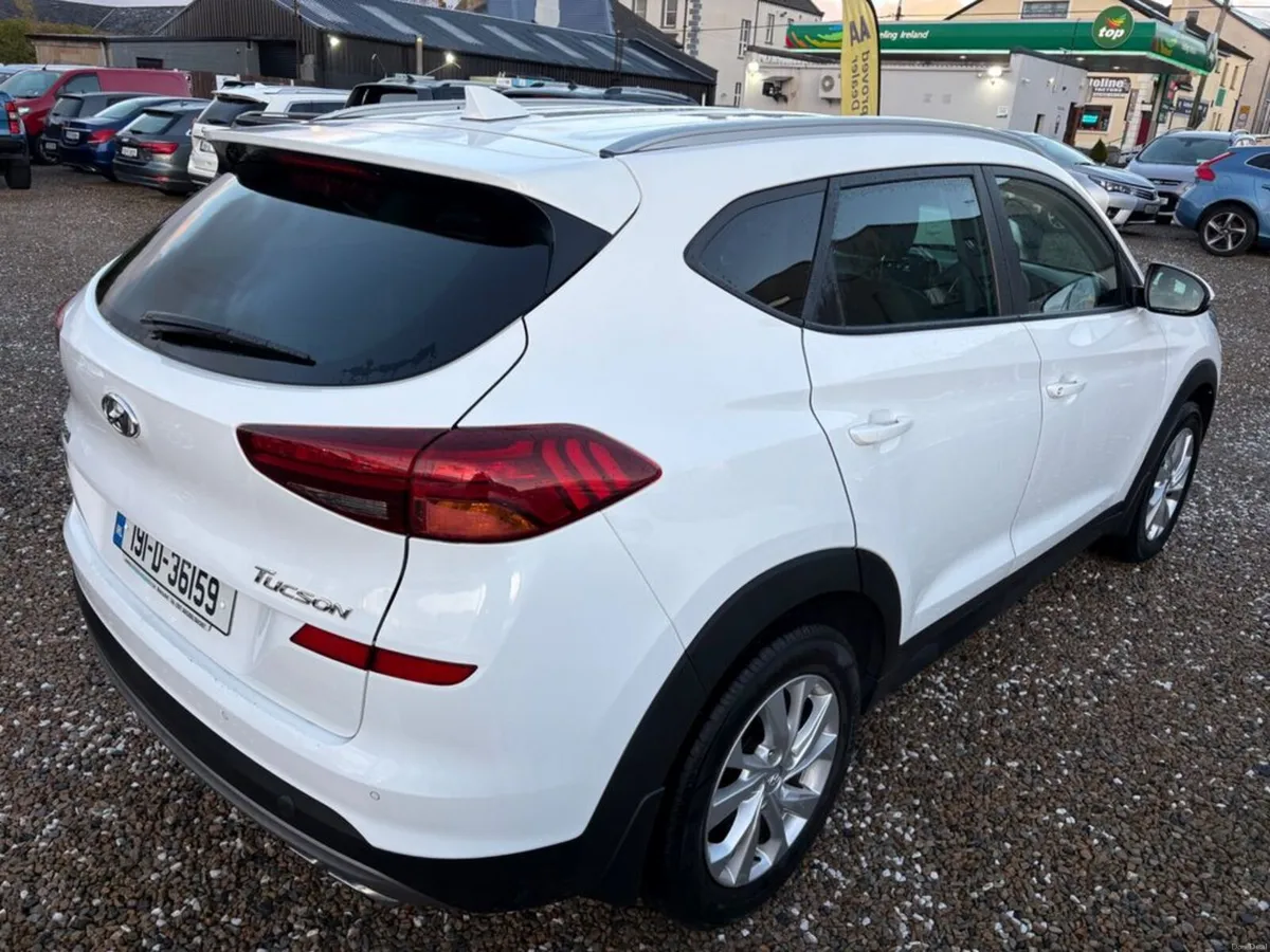 Hyundai Tucson 1.6 CRDI 115 Executive - Image 3