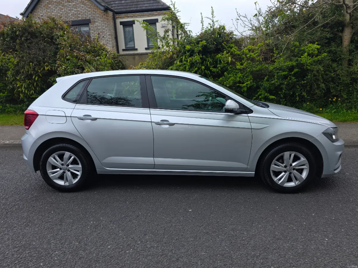 Volkswagen Polo LE 1.0 M5F 65HP 5DR - Image 2