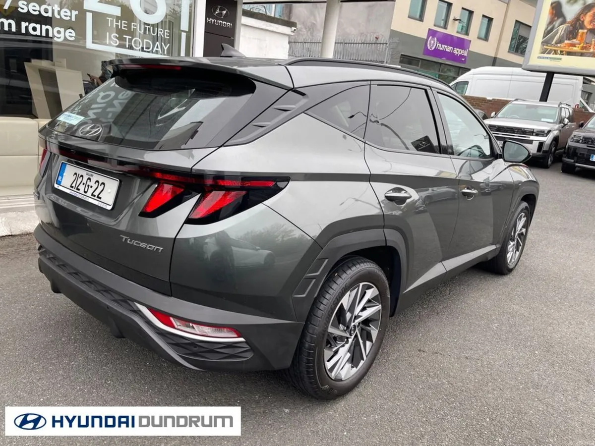 Hyundai Tucson Executive 2WD 5DR - Image 4
