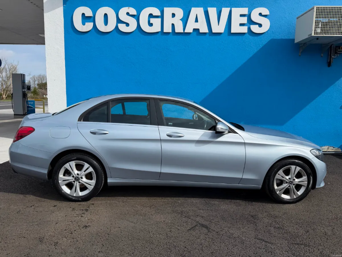 Mercedes-Benz C-Class D SE Executive ED 4DR * FULL - Image 2