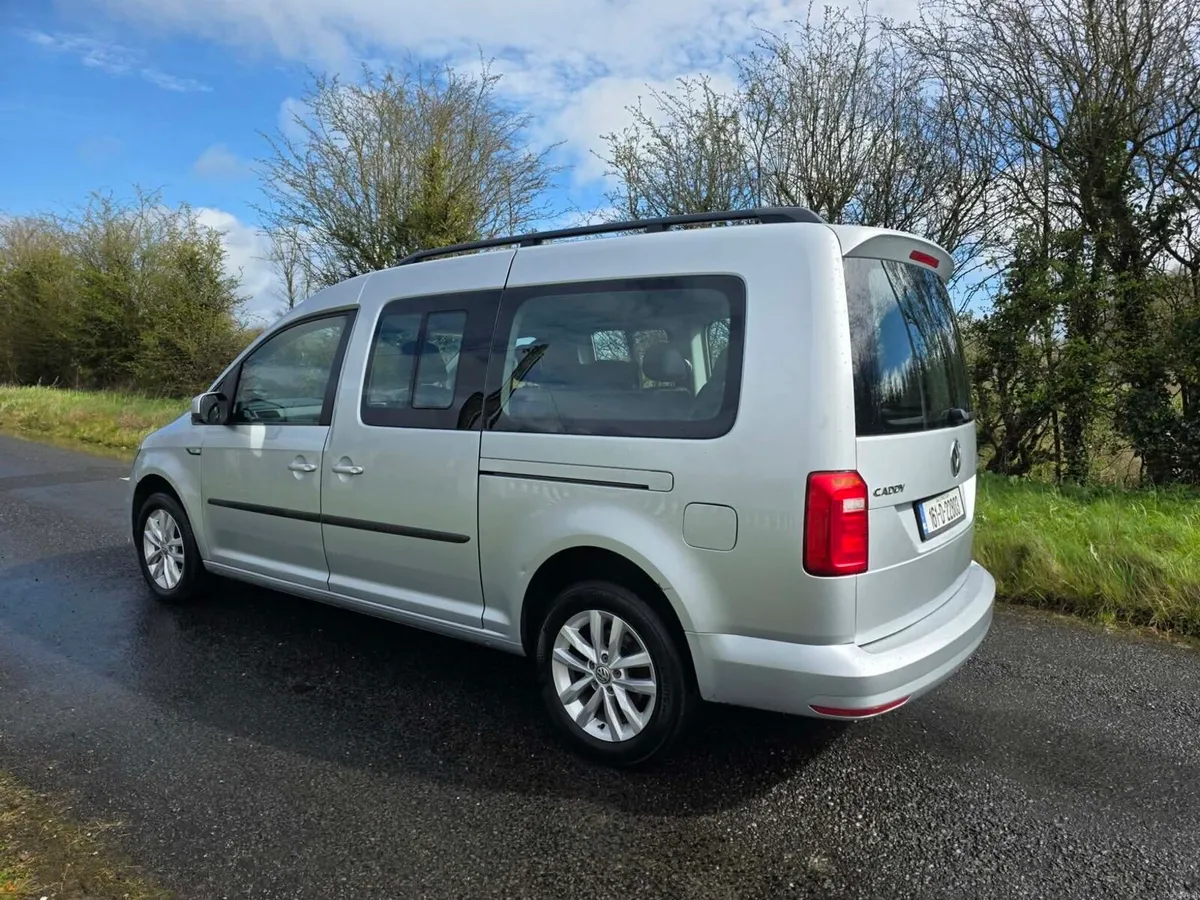 Volkswagen caddy 7 seater - Image 4