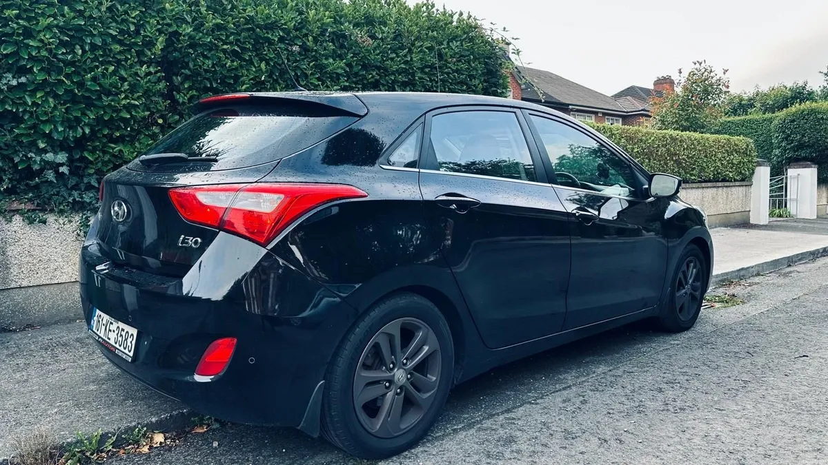 Hyundai I30 Deluxe - FRESH NCT 11/27- Irish Car - Image 3