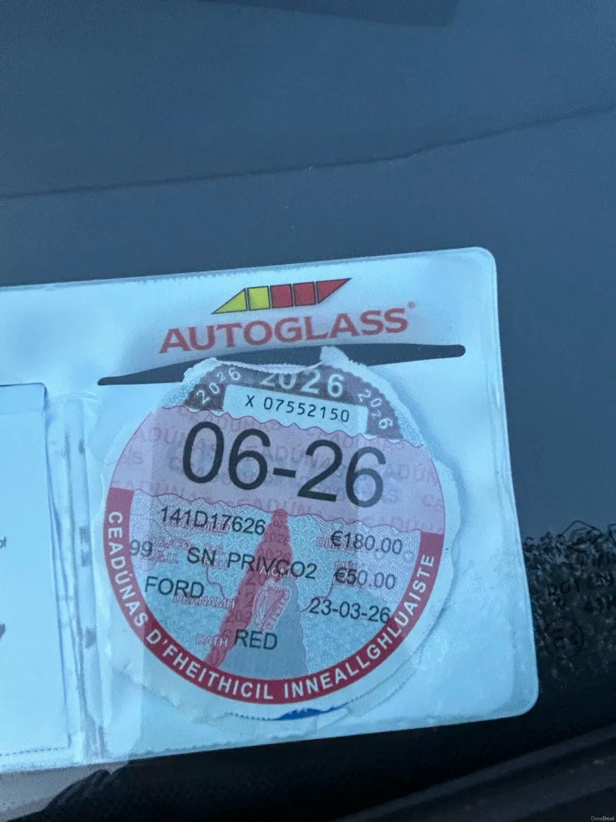 2014 Ford fiesta 1.0Zetec ONLY 156kms NCT 03/27 - Image 4