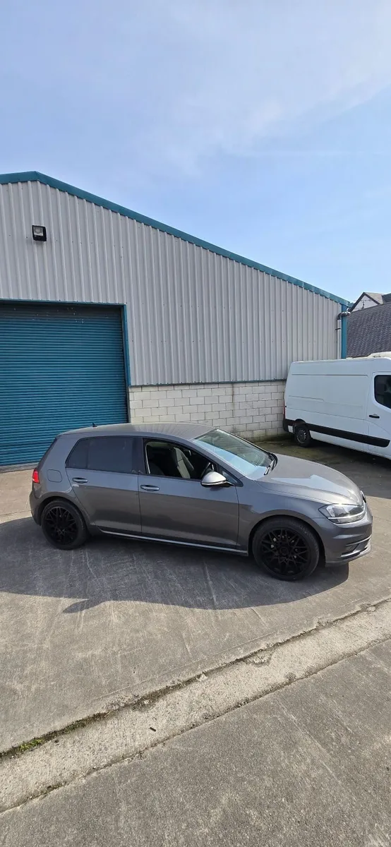 Volkswagen Golf 2018 - Image 3