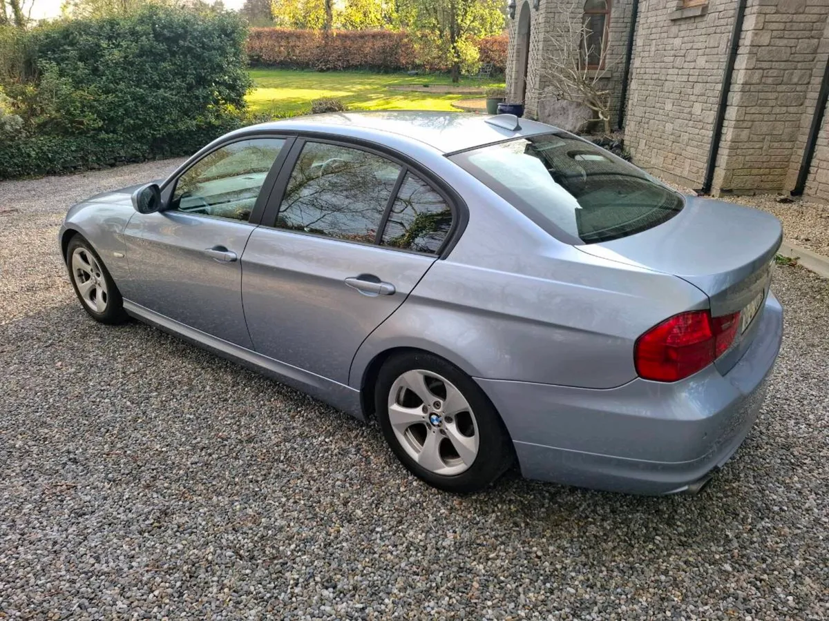 BMW 320D 3-Series (Fresh NCT & Service, Taxed) - Image 4