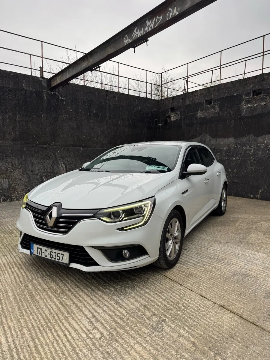 Renault Megane Dynamique Nav 1.5dci - Image 2