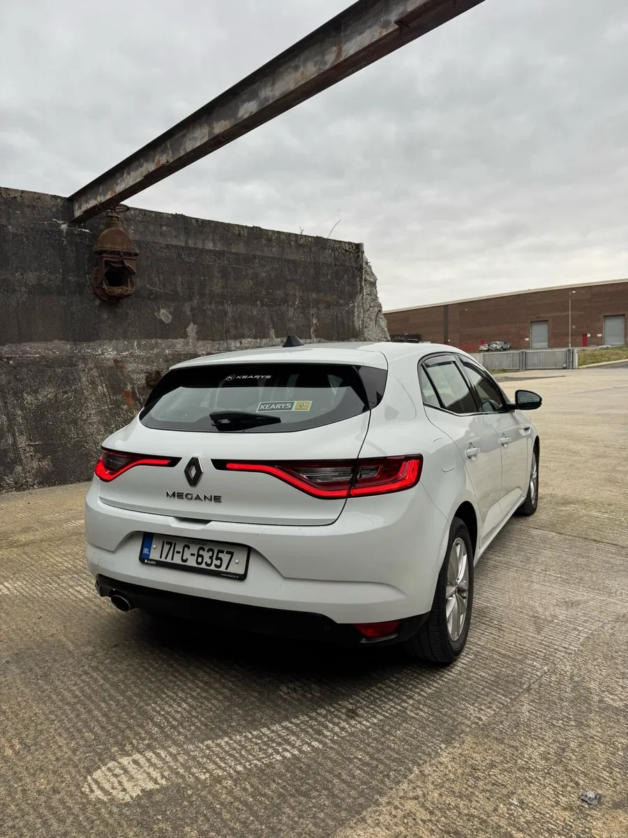 Renault Megane Dynamique Nav 1.5dci - Image 4