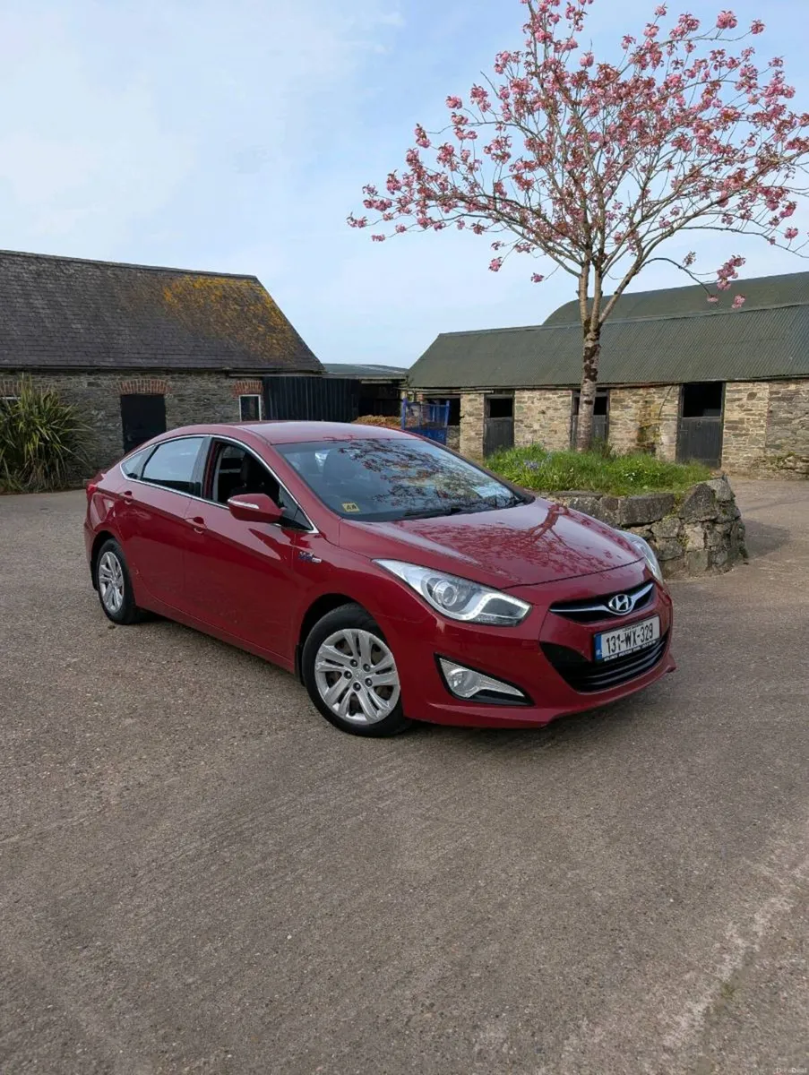 Tax and tested Hyundai i40 - Image 1