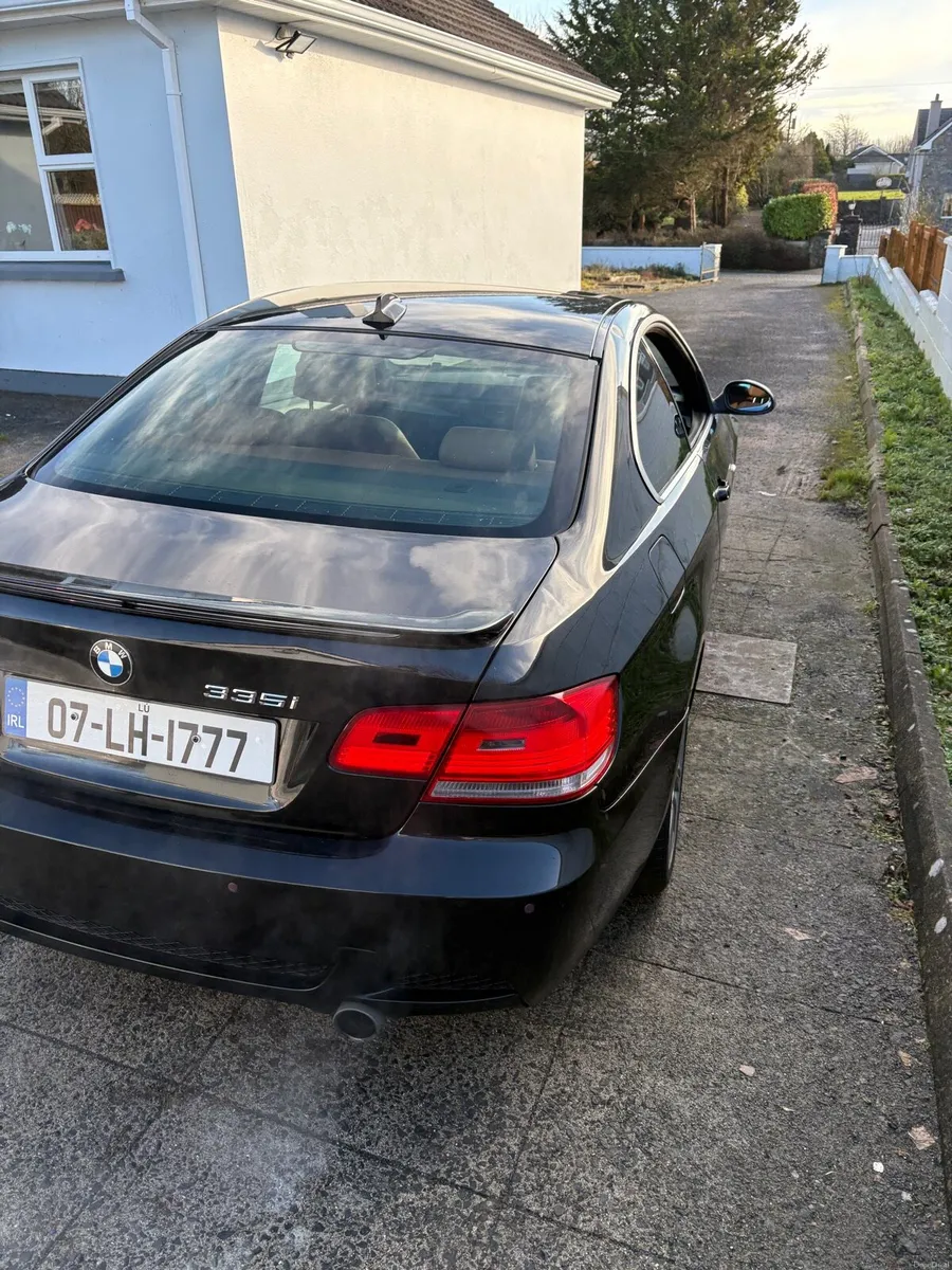 BMW 335i - Image 4