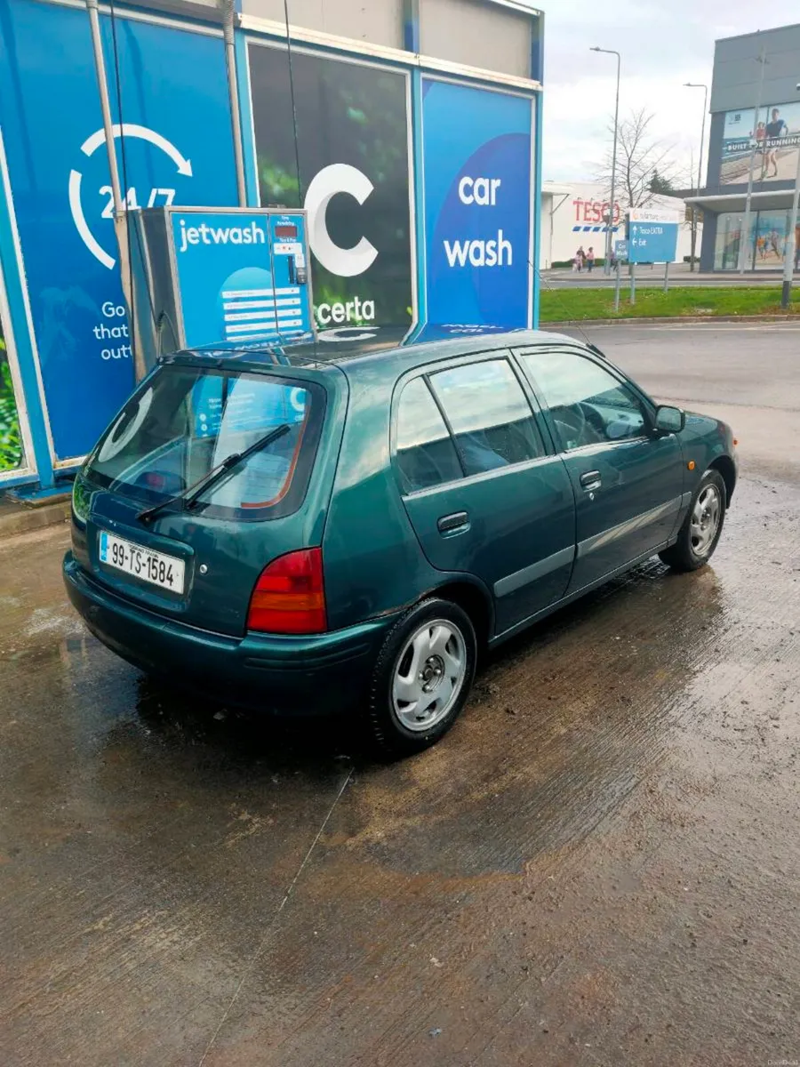 Toyota Starlet - Image 2