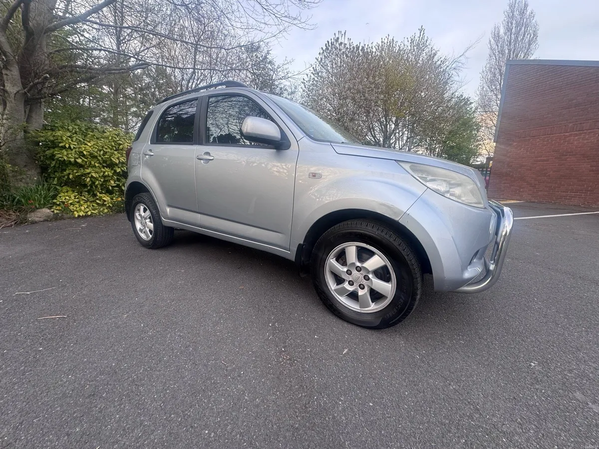 2008 Daihatsu Terios - Image 2