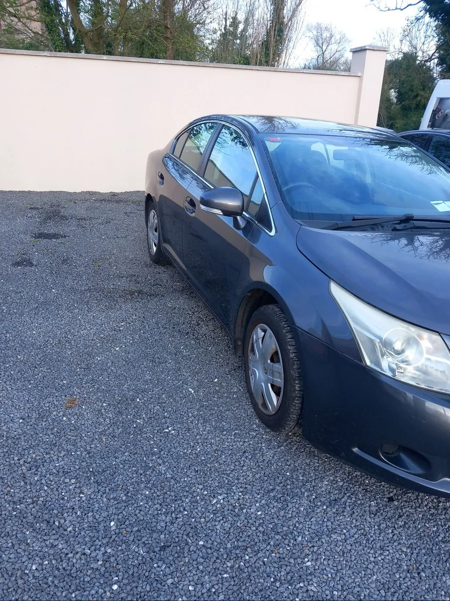 Toyota Avensis 2009 - Image 3