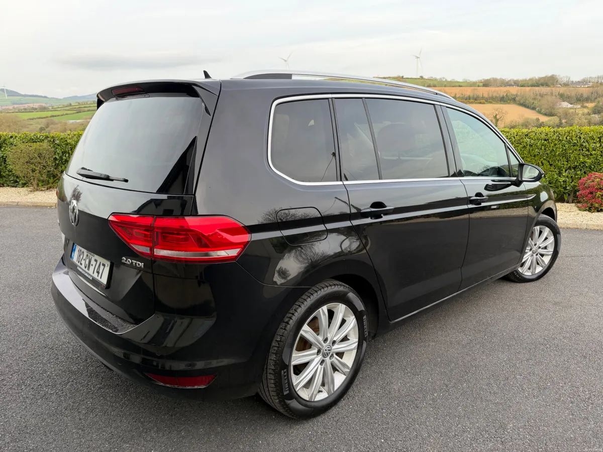 2018 VW Touran 2.0 Diesel Comfortline DSG 7 Seater - Image 4