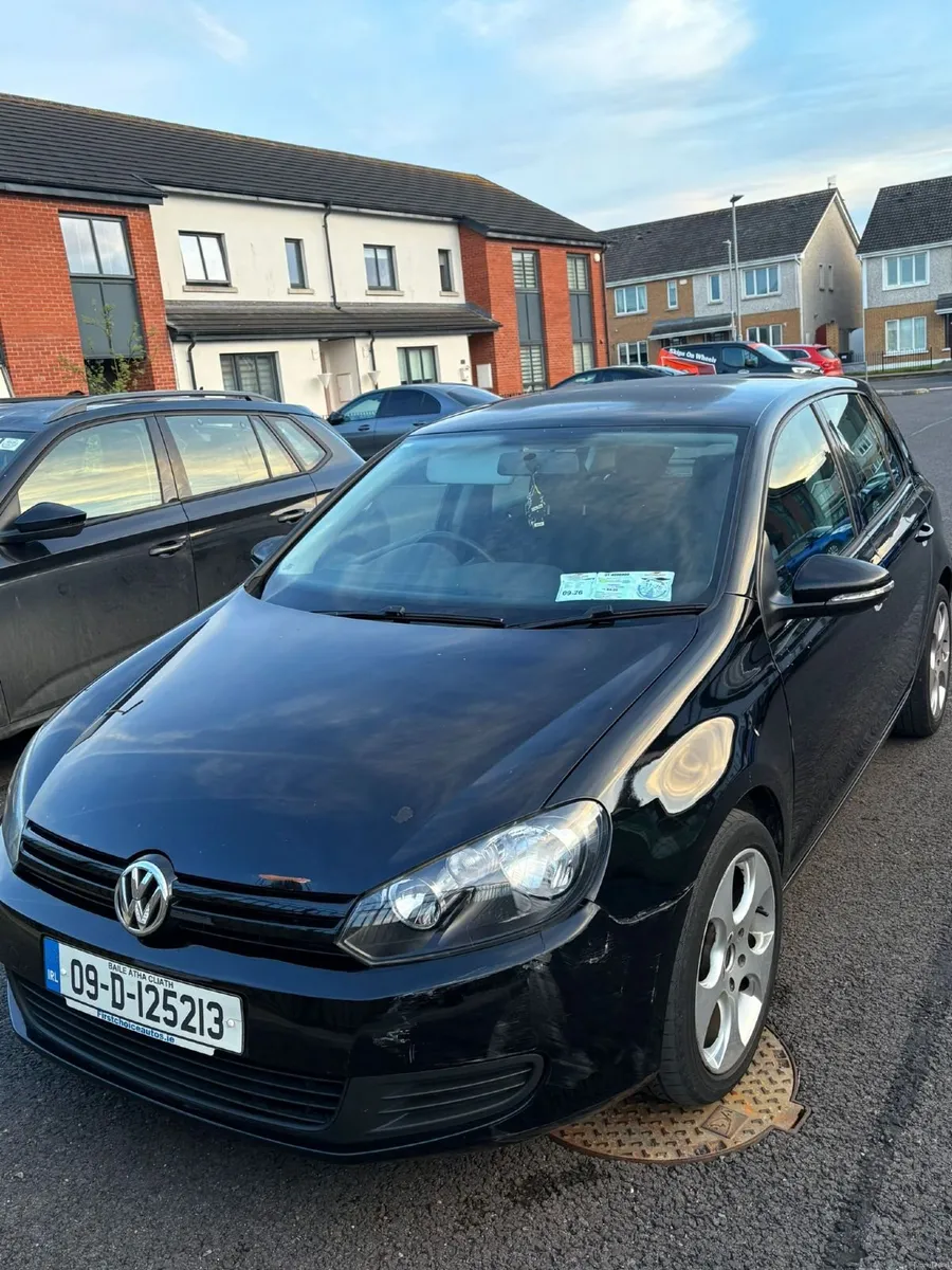 Volkswagen Golf 2009 - Image 1
