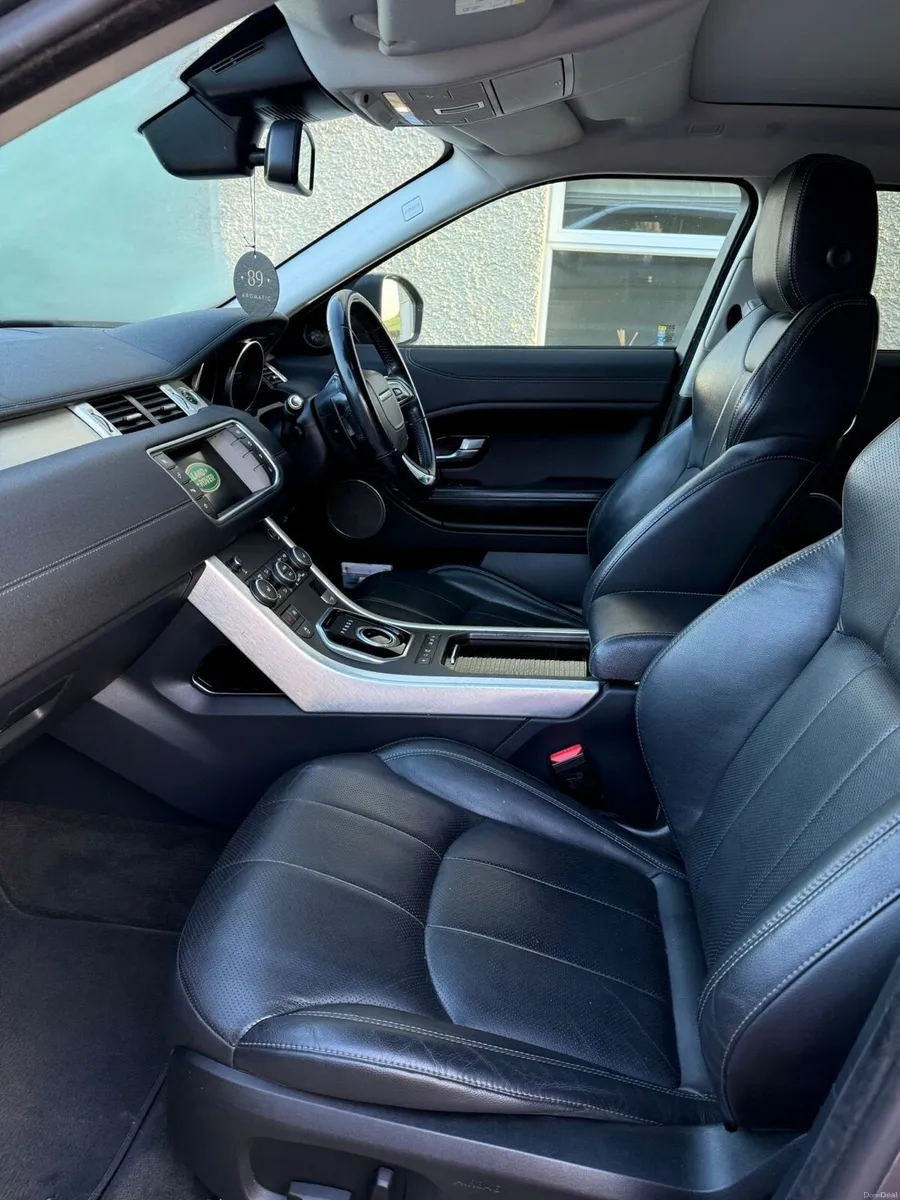 Range Rover Evoque - Image 4